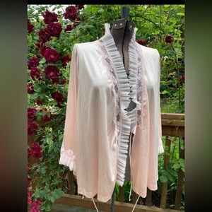 Vintage pink robe M
